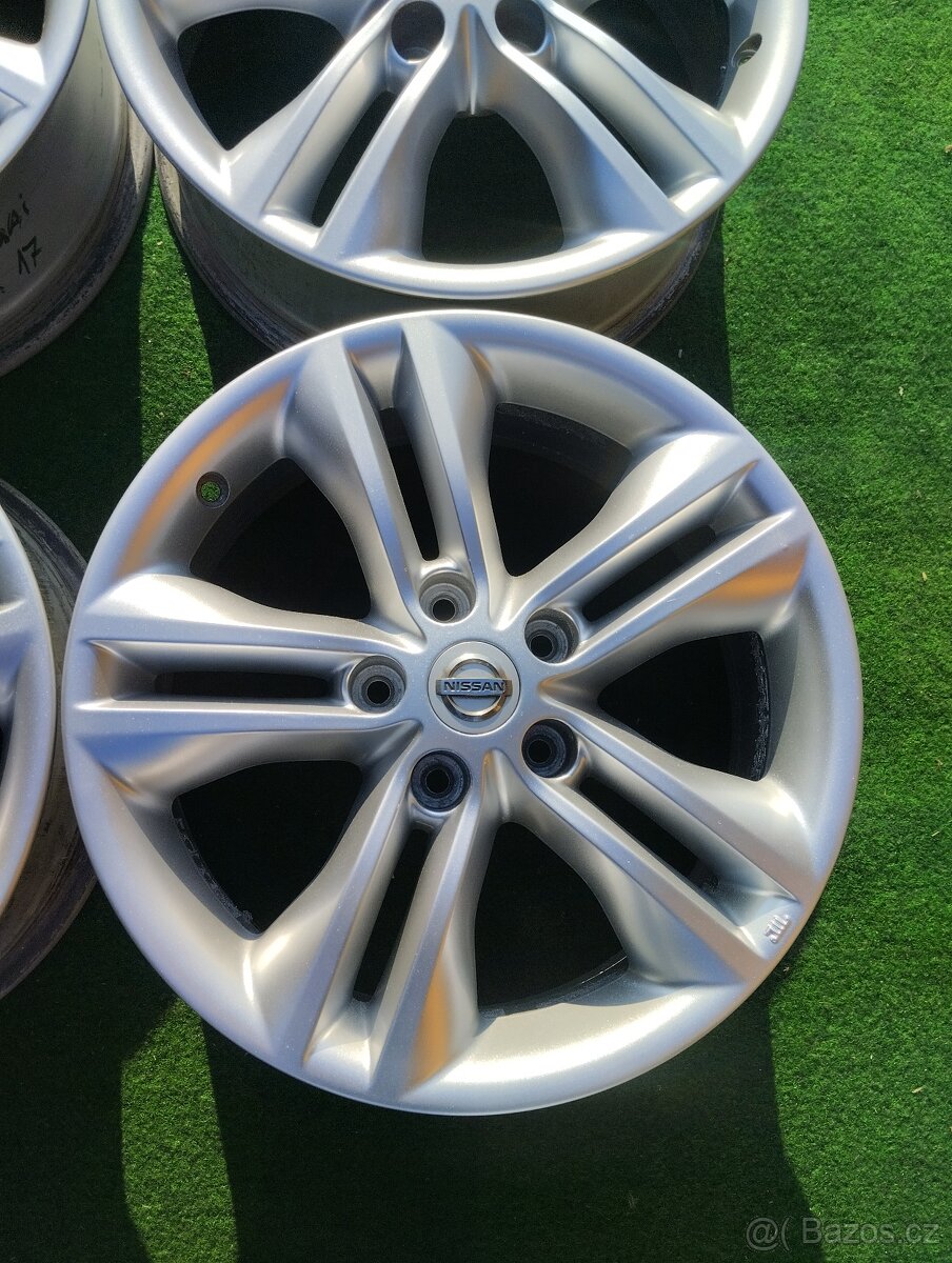 ALU KOLA NISSAN QASHQAI R17 5X114.3 - 6