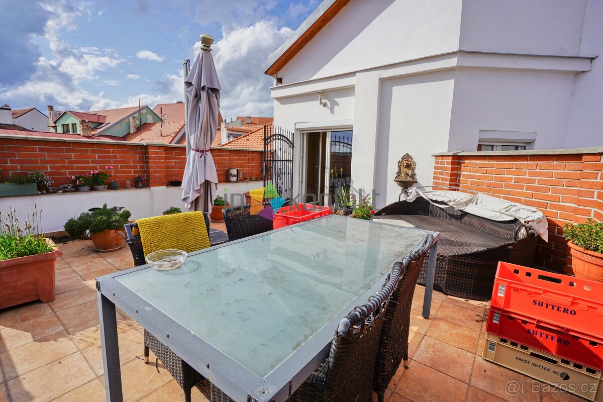 Prodej byty 3+1, 192 m² - Znojmo, ev.č. 00421 - 6