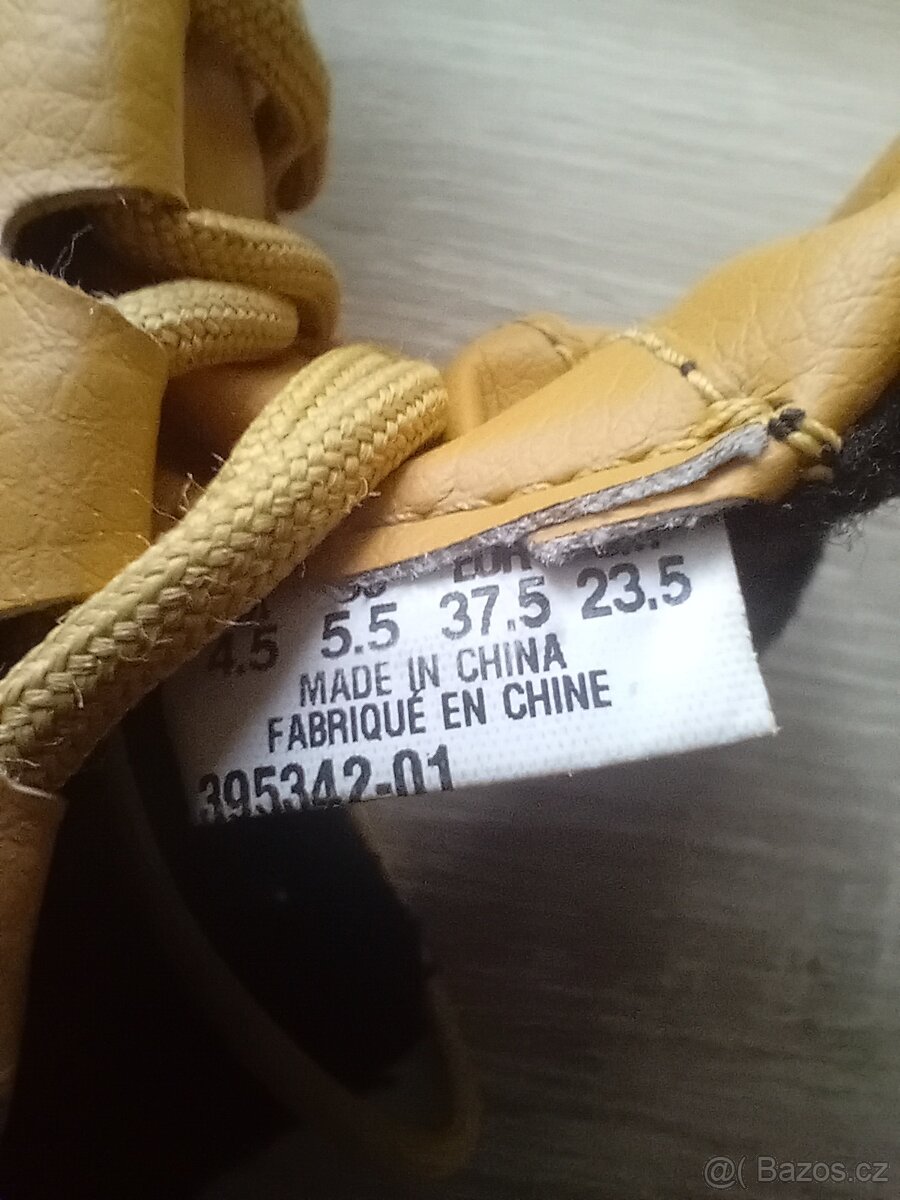 Dětské zimní boty zn- Puma, vel. 37,5 - 6