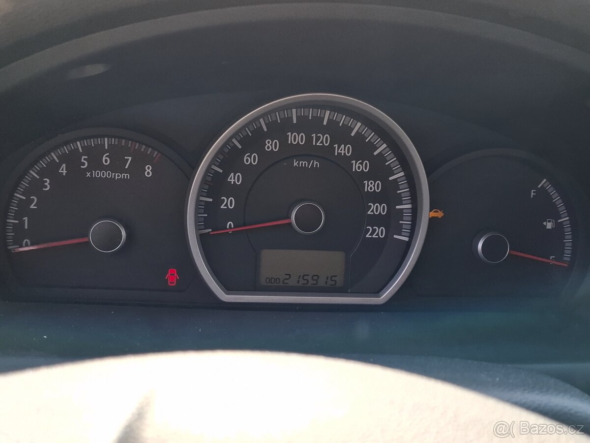 KIA SPORTAGE 2.0 - 6