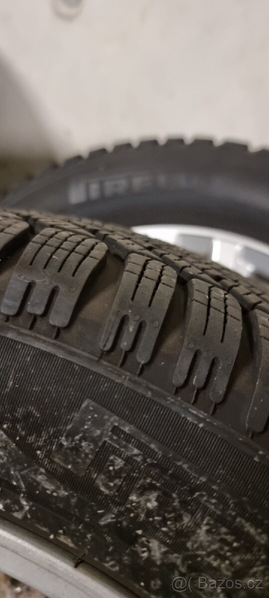 Alu kola Seat 5x112 ET46 zimní 205/55/16 - 6