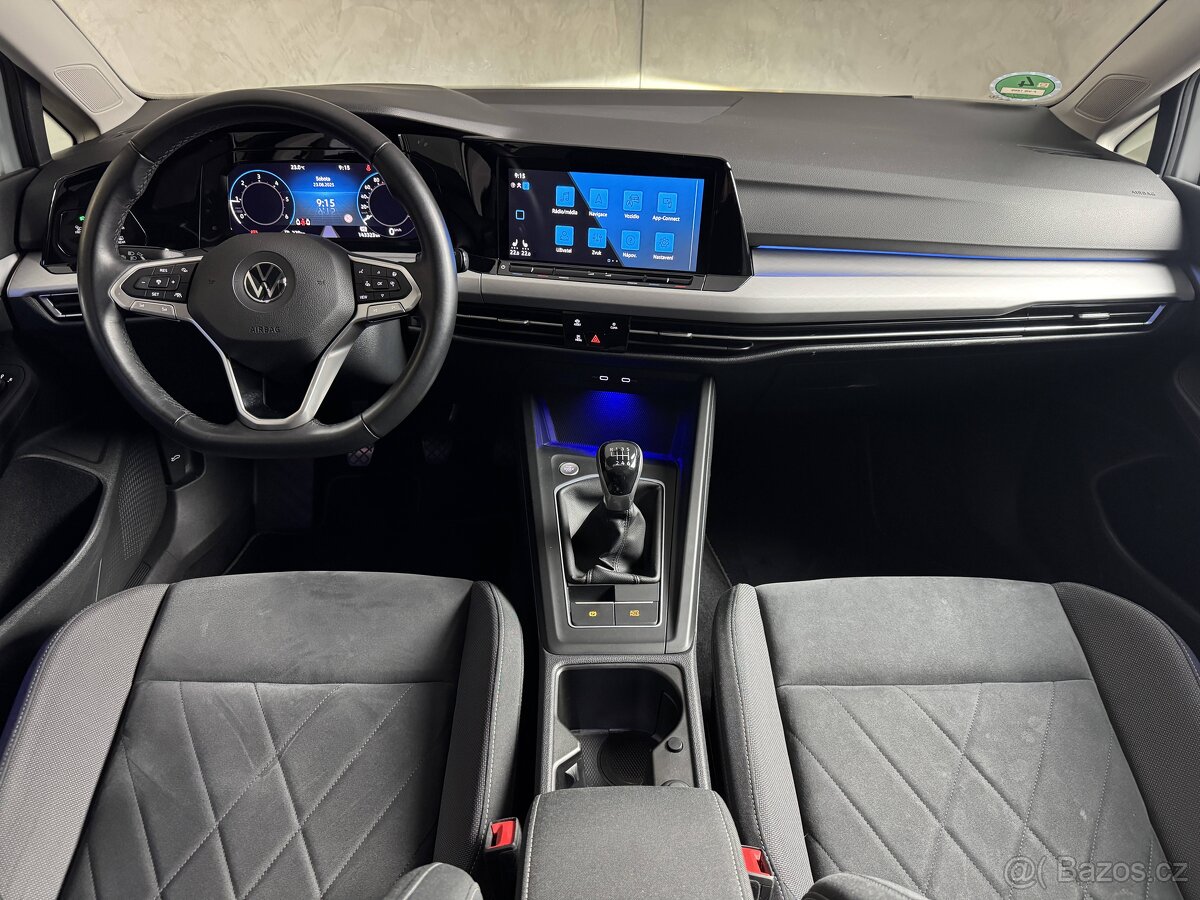 Volkswagen Golf 2.0TDi Life IQ Light Panorama Virtual - 6