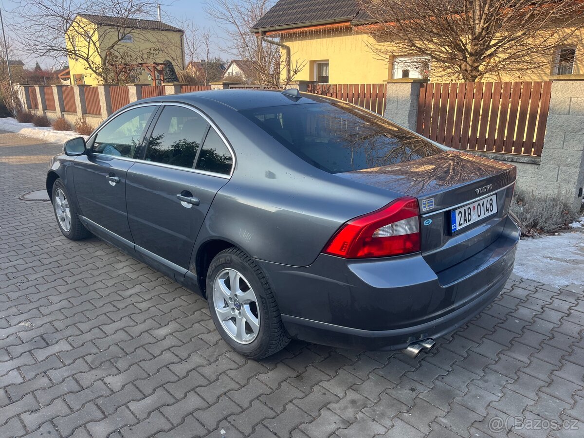 Volvo S80 II 2.4 D5 136kW - 6