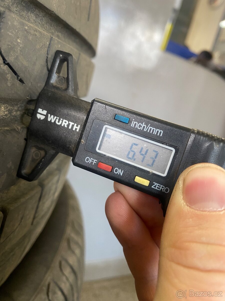 235/50R19 letní pneumatiky - 6