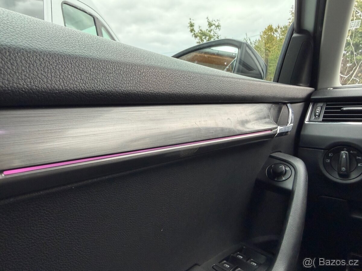 Škoda Octavia 3 combi FL 2.0 TDI DSG 2018, DPH - 6