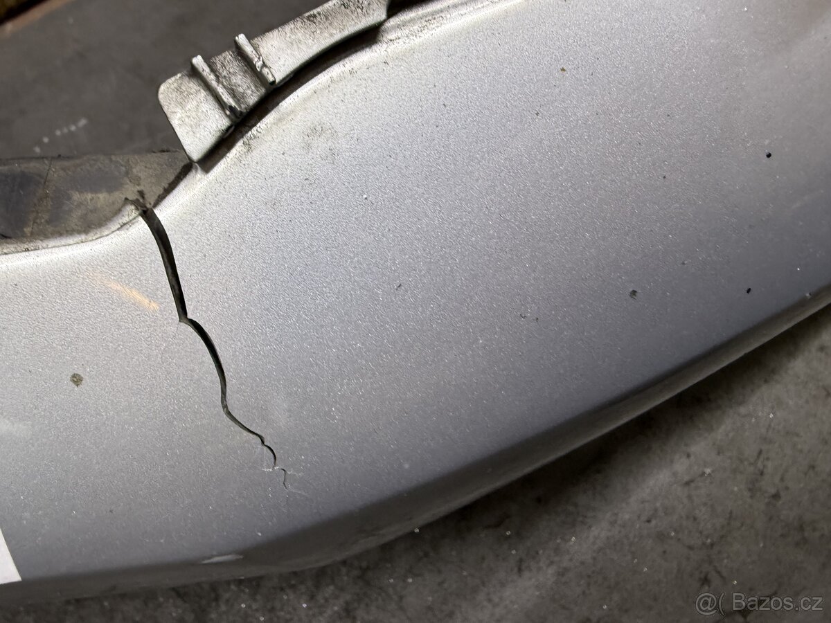 Predni naraznik Vw Golf 6 5-dverak - 6