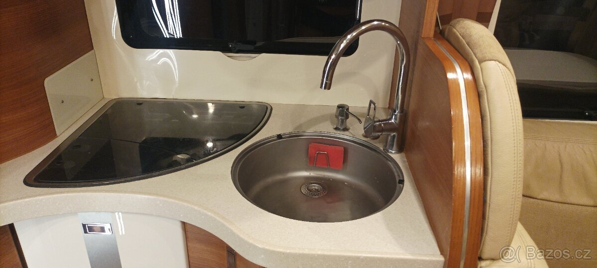 prodám obytný automobil Carthago C-line 5.3 QB L - 6