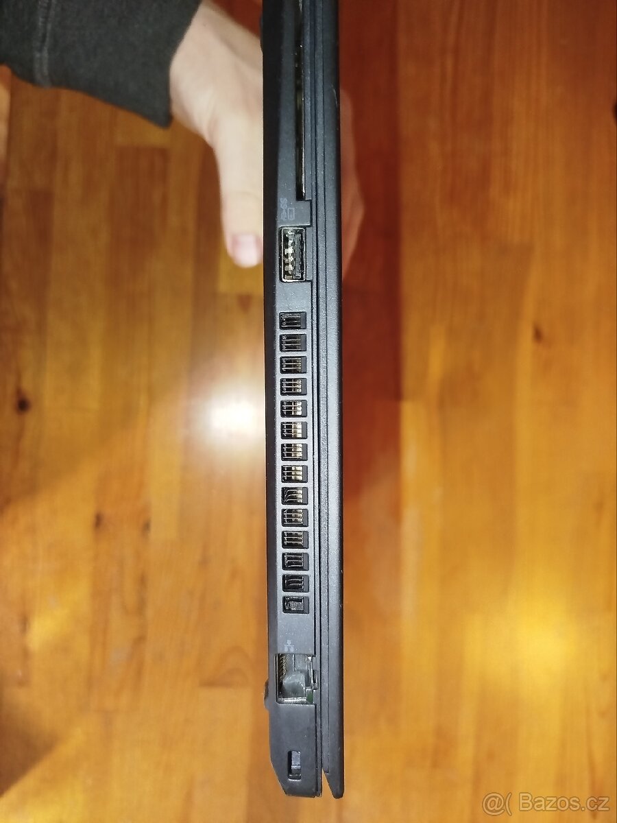 ThinkPad T490 - 6