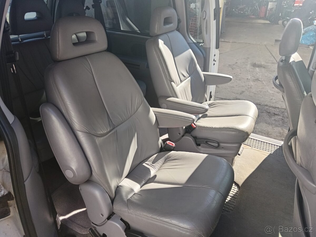 Chrysler grand Voyager 3.3i - 6