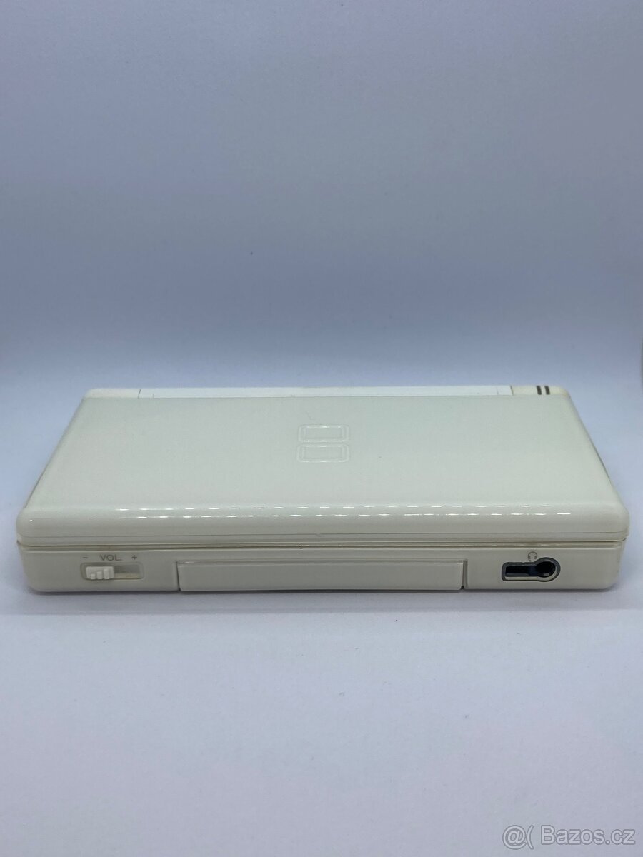 Nintendo DS Lite Bílá barva + hry - 6