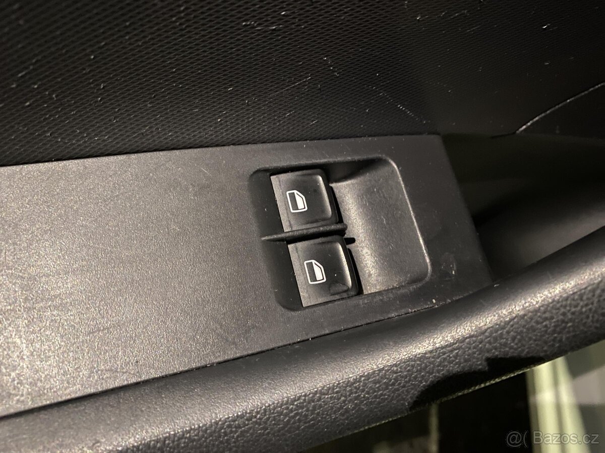 Škoda Rapid 1.6 TDi , 66 kW nafta, 2013 - 6