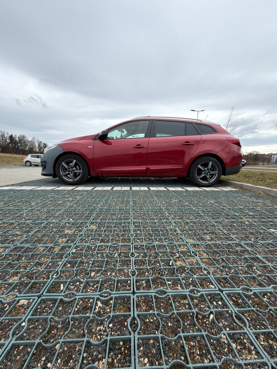 Renault Megan - 6