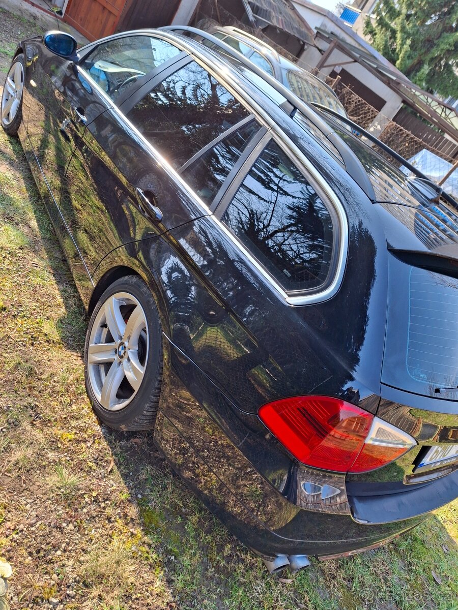 BMW e91 330i - 6