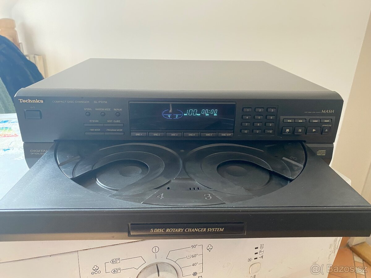 CD měnič Technics SL-PD7A (5-Disc Changer) - 6