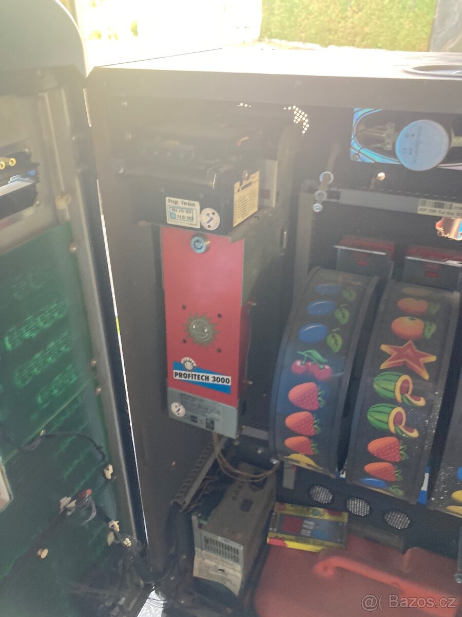Nástěné automaty - 6