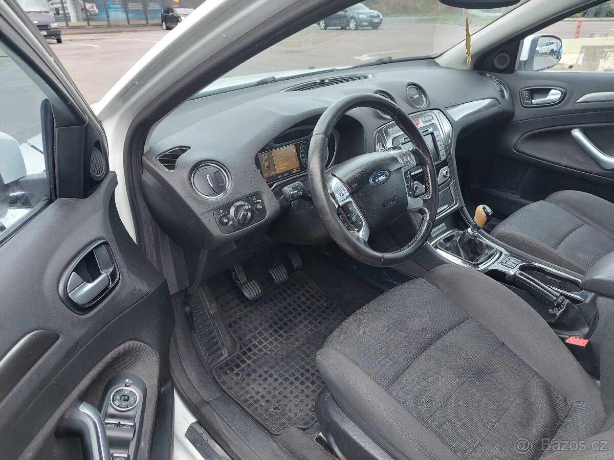 Ford Mondeo 2.0TDCi Titanium - R.V.2009 - 6