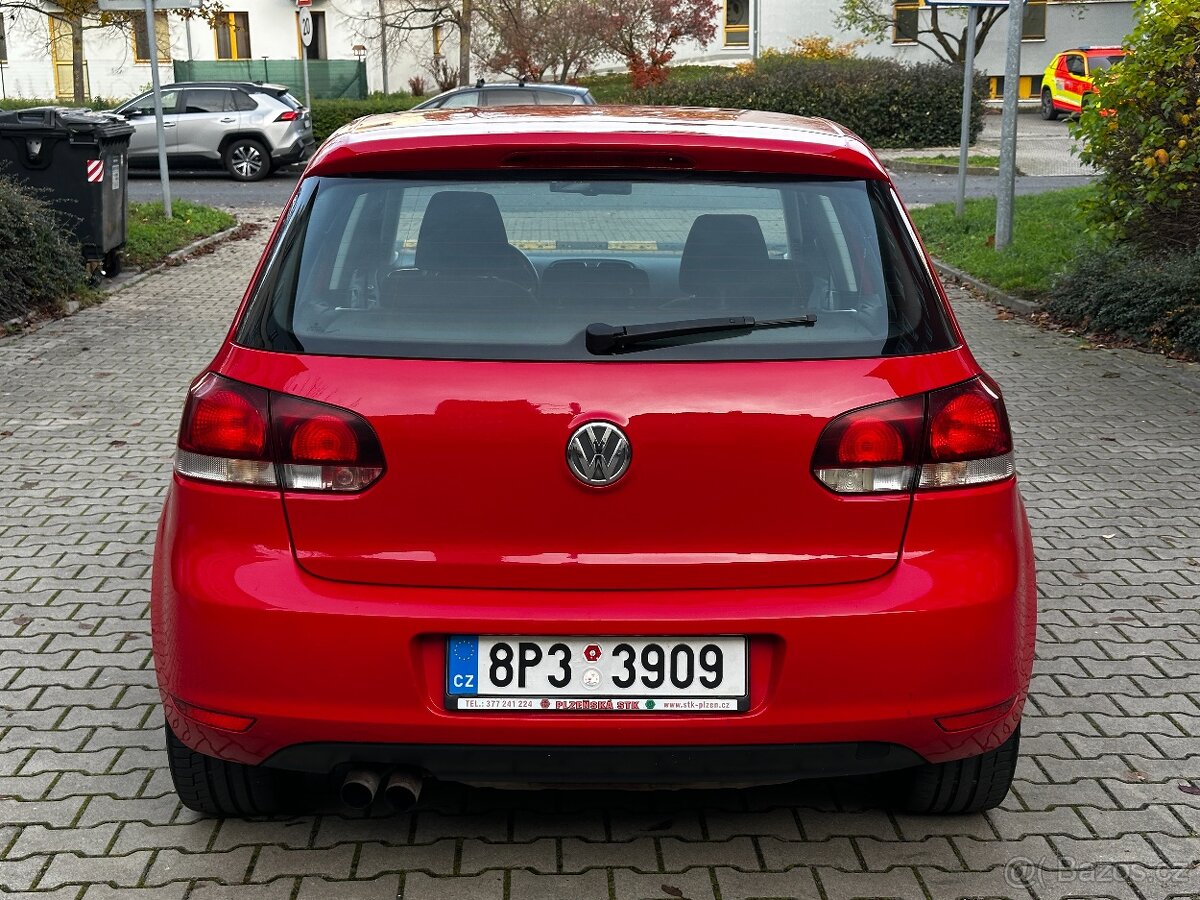 Volkswagen Golf 1.4 TSI 118kW DSG Highline ALU R17 Alcantara - 6