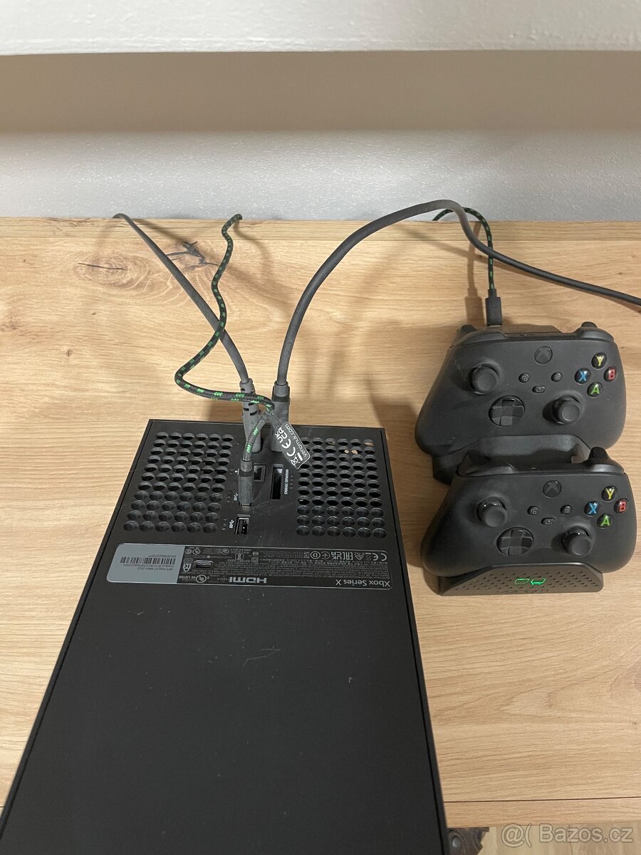 Xbox series x 1TB se dvěma ovladači, duální nabíječkou a hry - 6