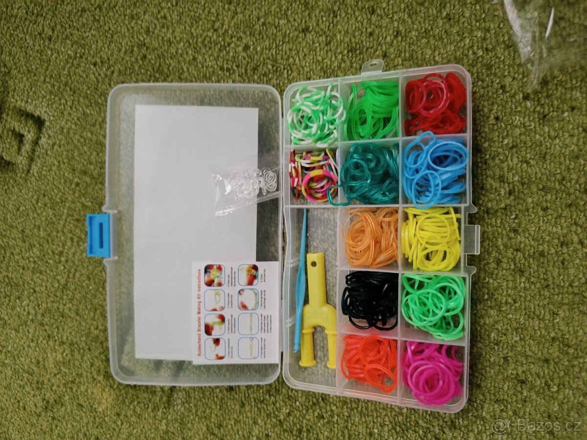 Různé věci dívčí - 6