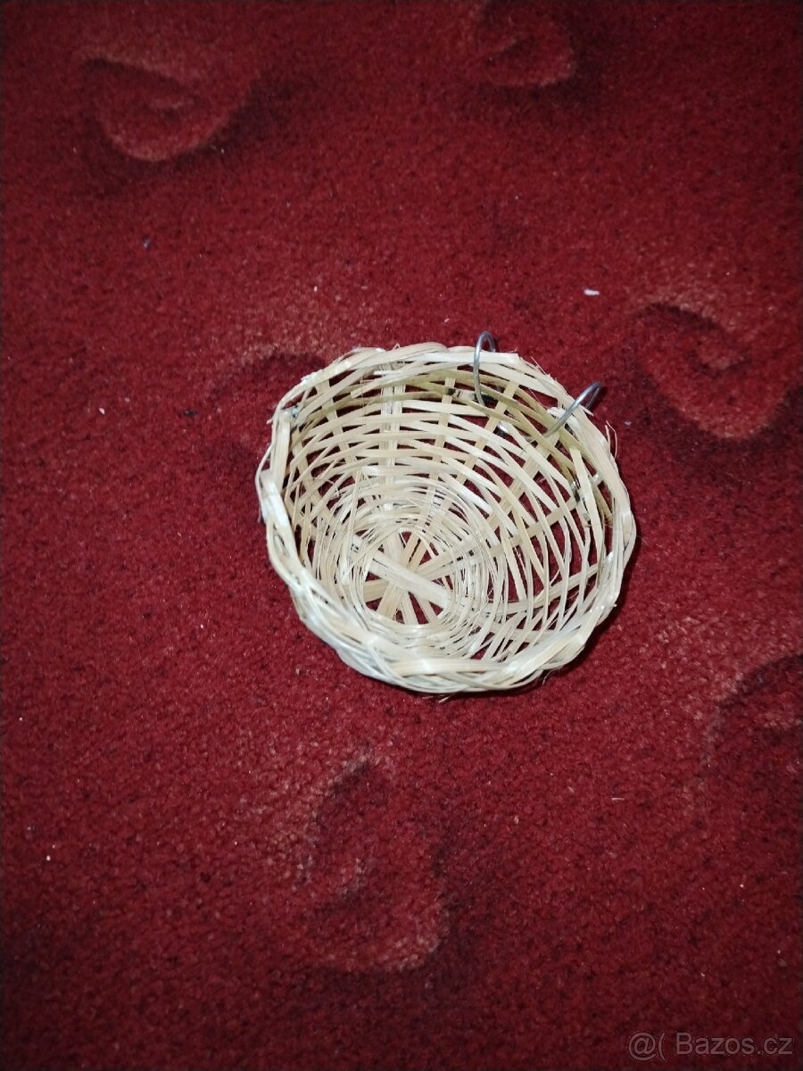 Vybavení to klece pro ptáky - 6