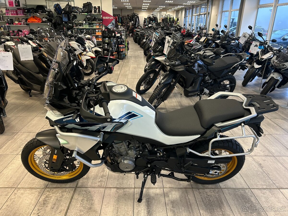 CF Moto MT 800 Explore 2026 - 6