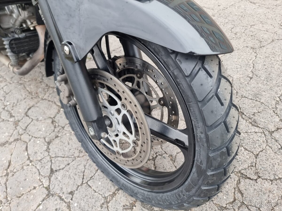 Suzuki DL 650 V-Strom - 6