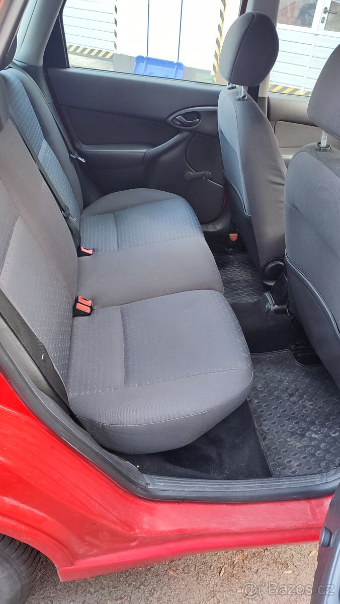 Ford Focus 1.6 kombi - 6