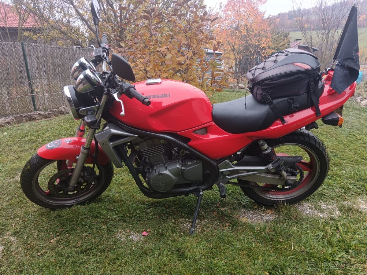 Kawasaki ER5 - 6