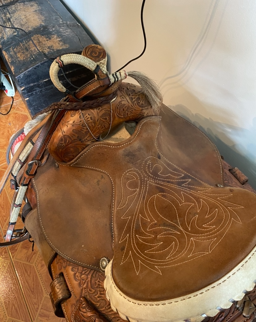 Westernové sedlo Circle Y - 6