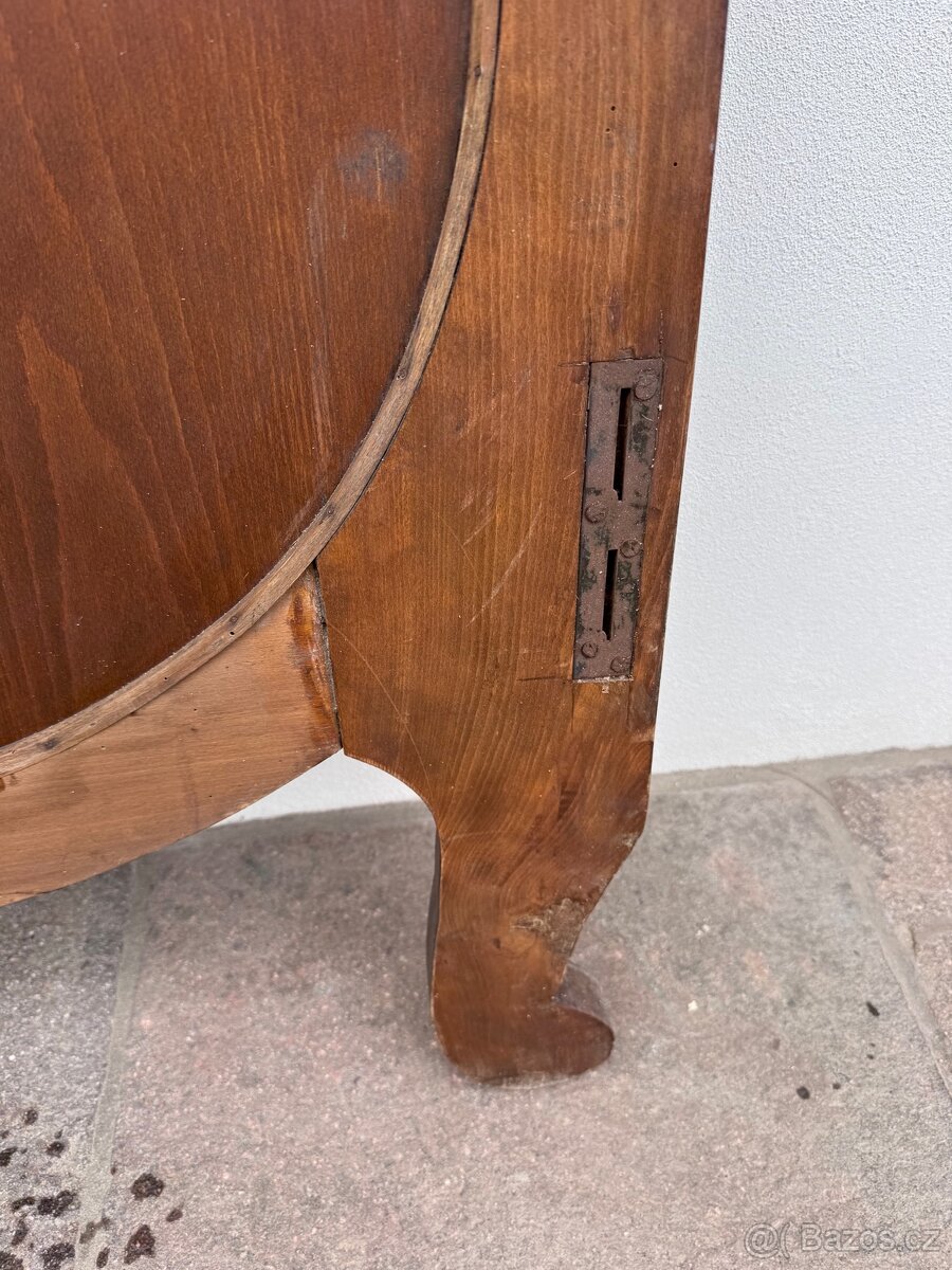 Staré čelo postele - 6