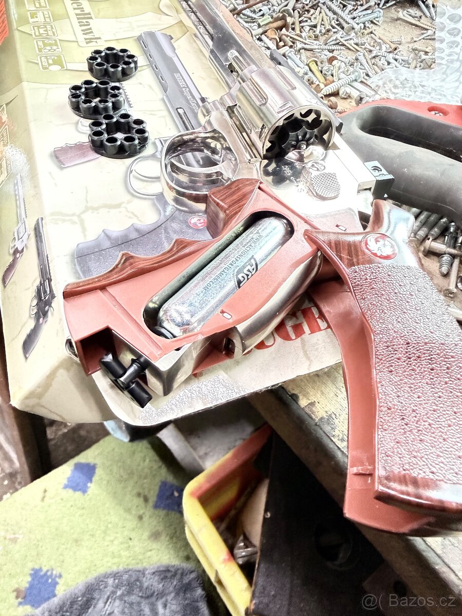 Airsoftový Revolver Night Hawk Super 8 - 6