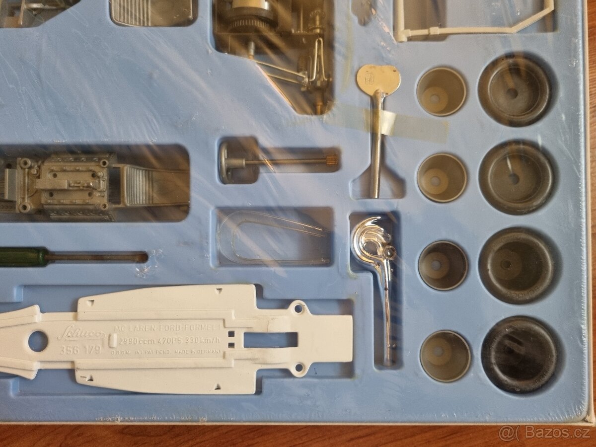 Schuco montage Formule 1 Mc Laren - 6
