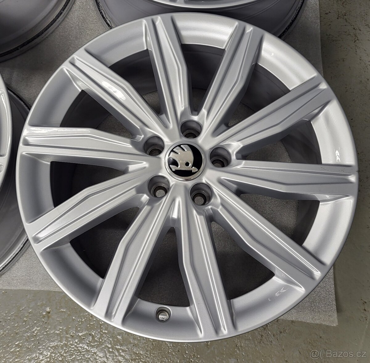 Originál 19" Audi A6 5x112 VW Škoda - 6