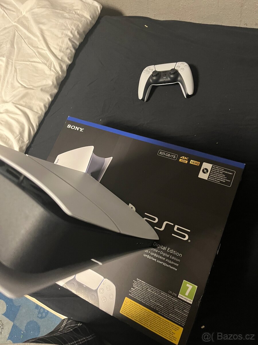 Playstation 5 slim 825GB - 6