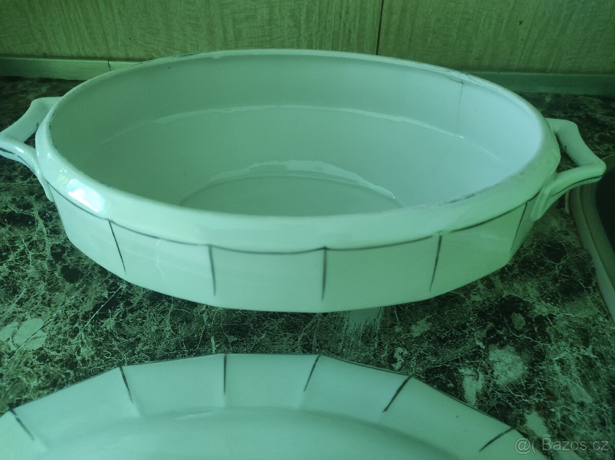 Porcelánová dóza - 6