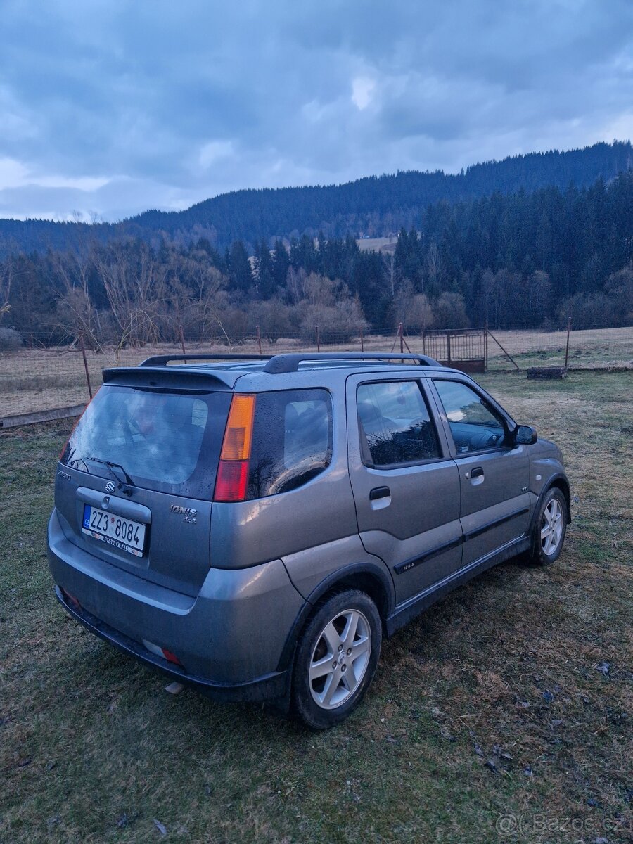 Suzuki Ignis 1.5 VVT 4x4 - 6