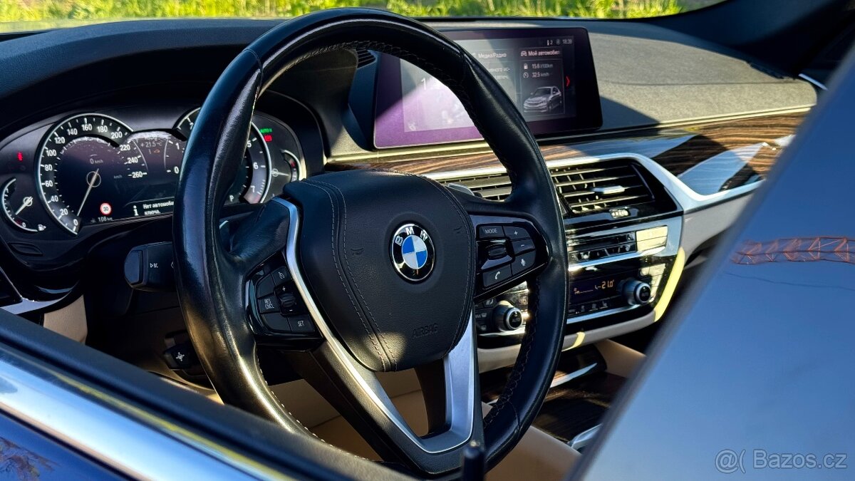BMW 540i, G30, B58 3.0 benzín - 6