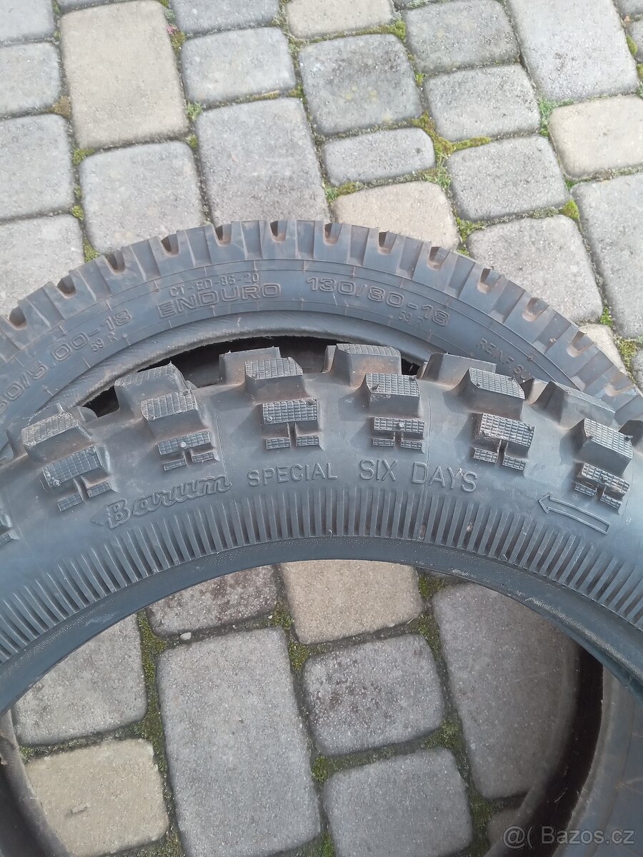 Pneu jawa enduro18 valec cz,981 - 6