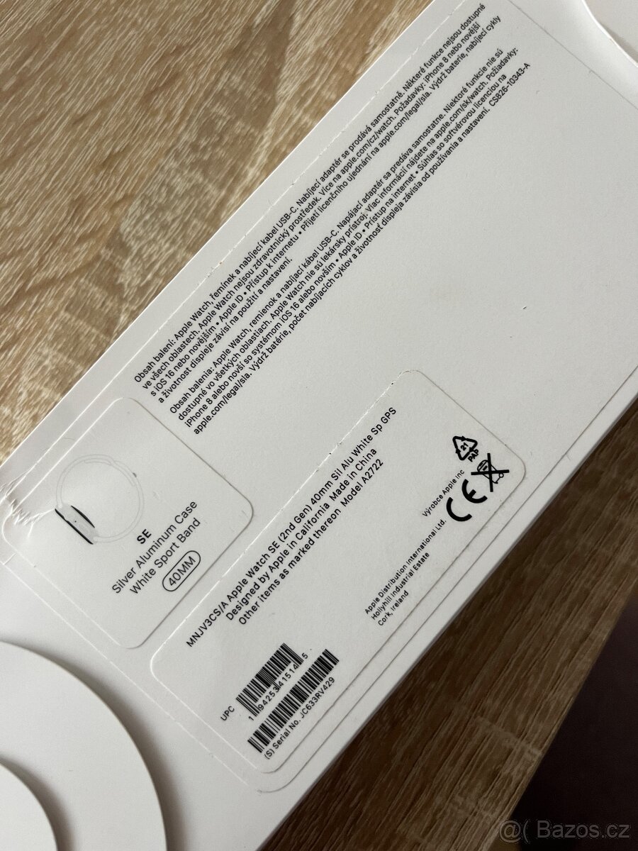 Apple Watch SE 40mm 2. generace - silver aluminium case - 6