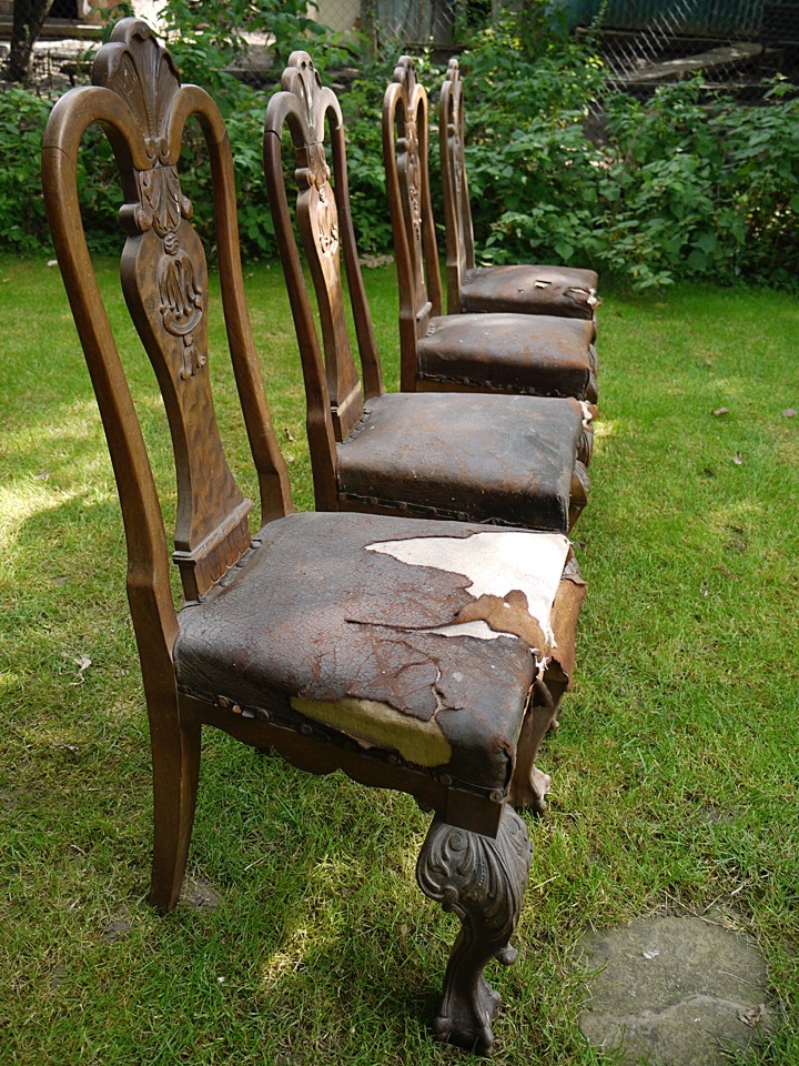 Historický nábytek z přelomu 19. a 20. stol. - 6