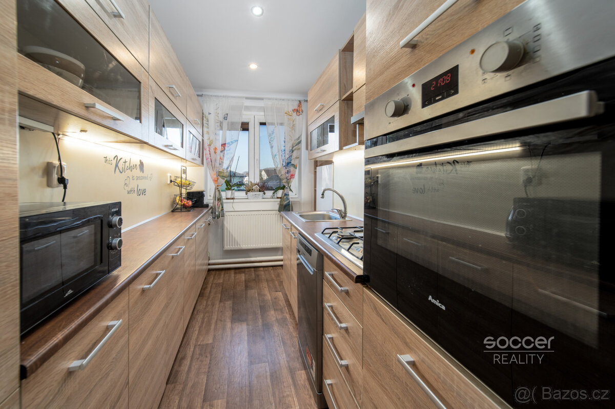 Příjemný byt se zahrádkou v Dobrovici u Mladé Boleslavi. - 6