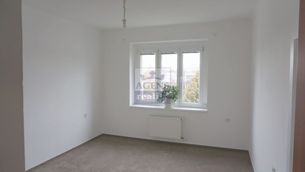 Byt 3+1, 61m2, Praha 10 - Michle, cihla, nezařízený - 6