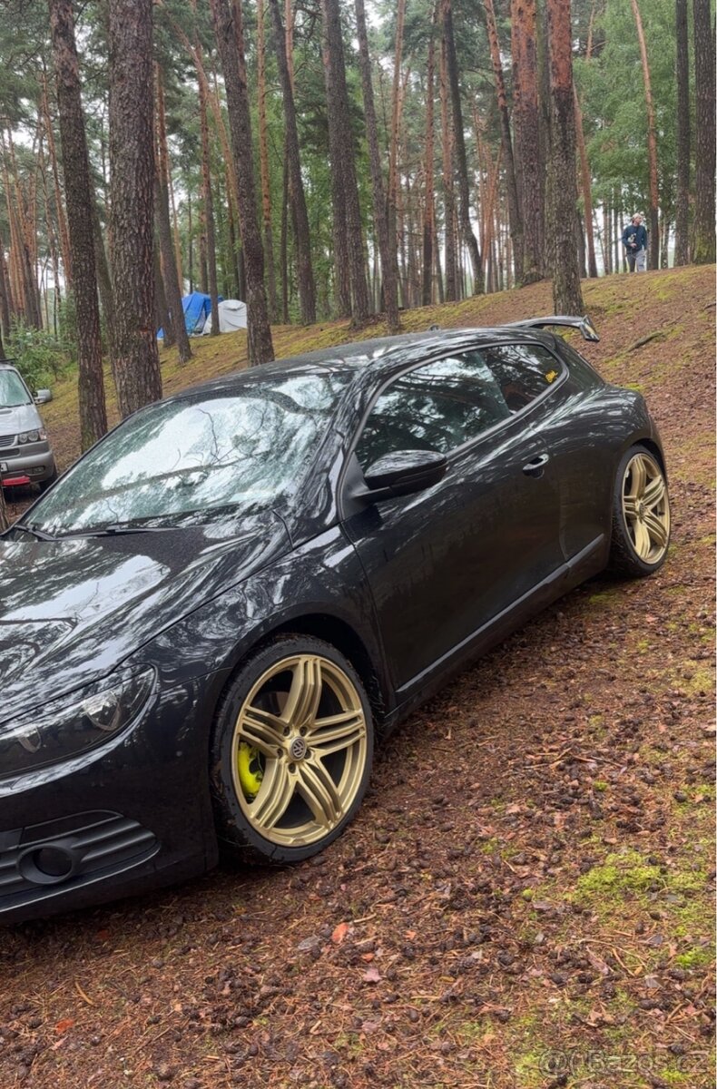 Volkswagen Scirocco 2.0 TSI (147 kW), r.v.2009 - 6