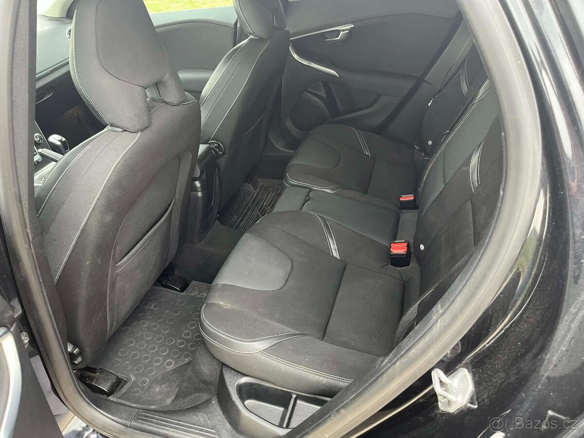 Volvo V40 D4 Polestar - 6