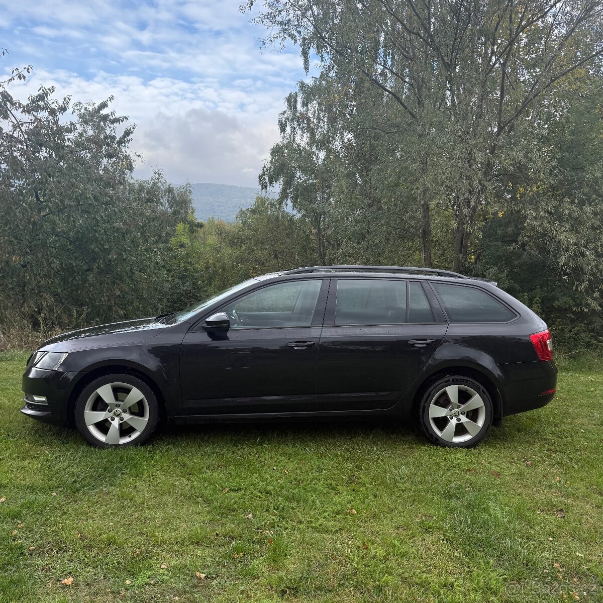 ŠKODA OCTAVIA 3 facelift Kombi 2018 1.4TSI BLACK - 6