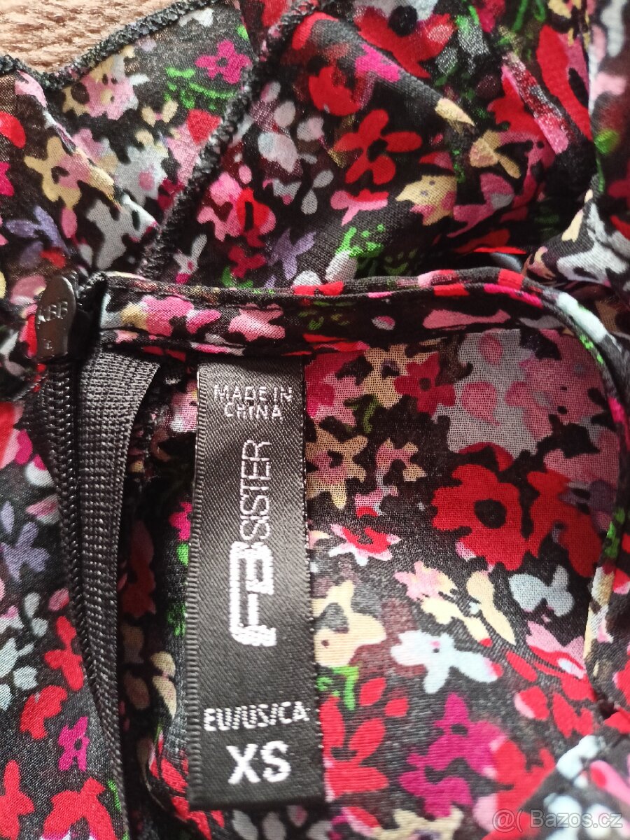 Overal XS FB sister - 6
