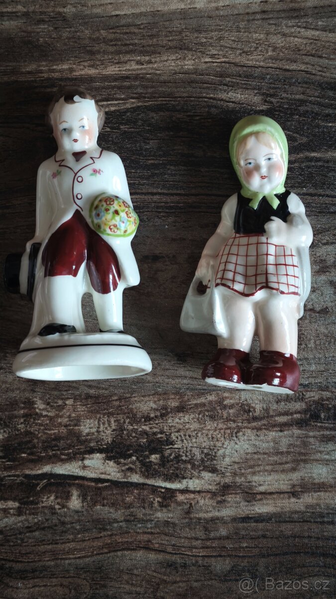 Dvě staré sošky. - 6