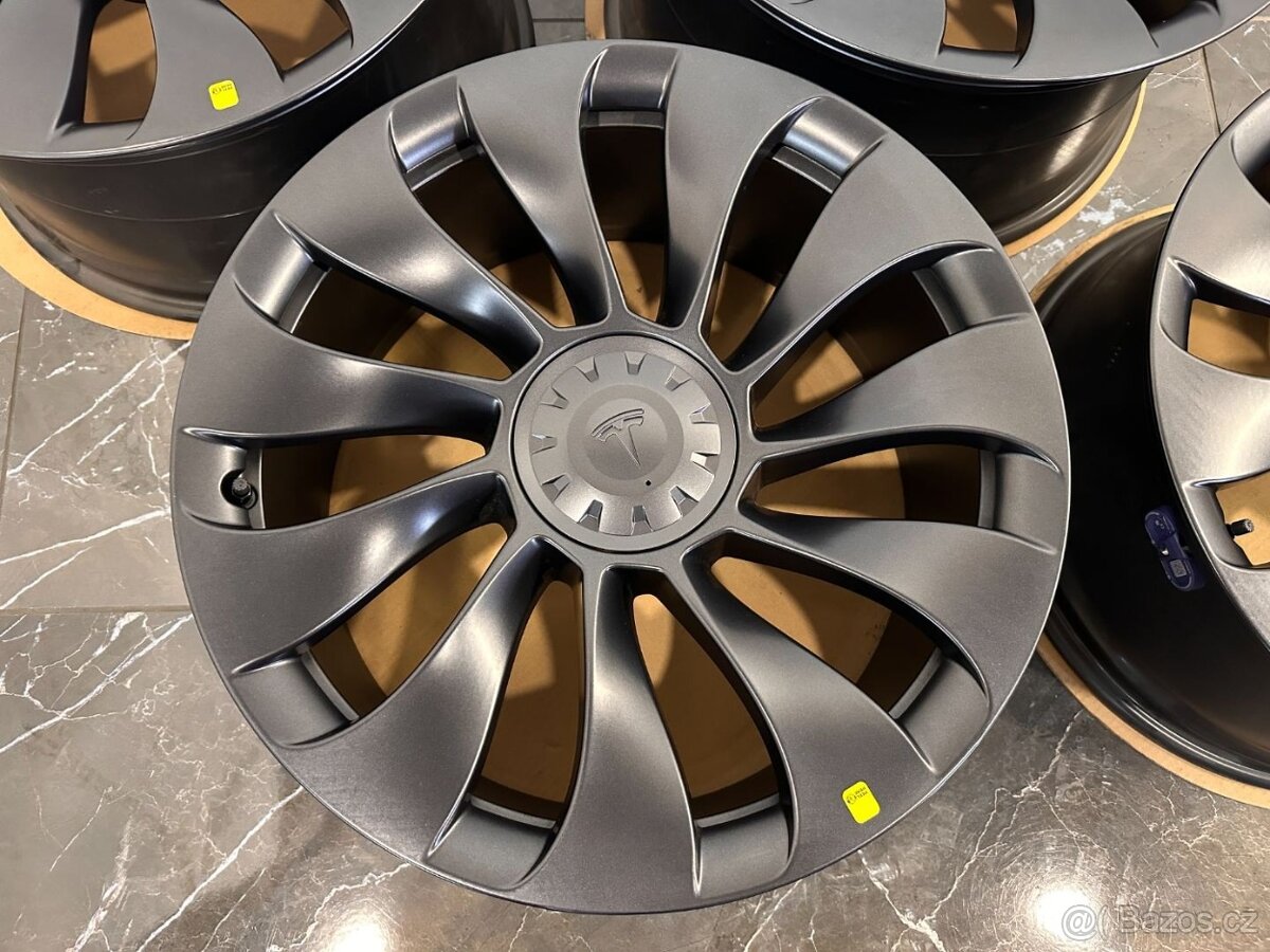 Original alu kola Tesla Model Y r21 1188226-00-C - 6