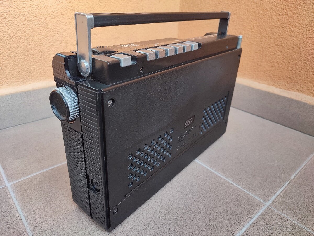 STERN-RADIORECORDER R4100. - 6