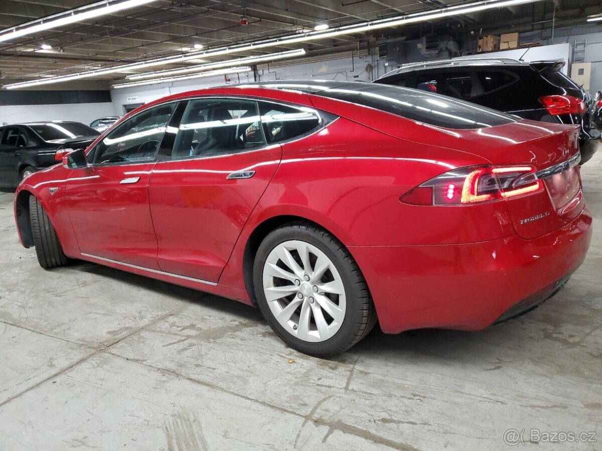 Tesla Model S 2016 - 6